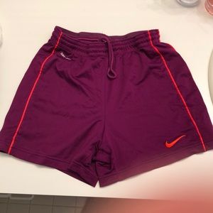 NIKE Women’s Shorts Size XSMALL
